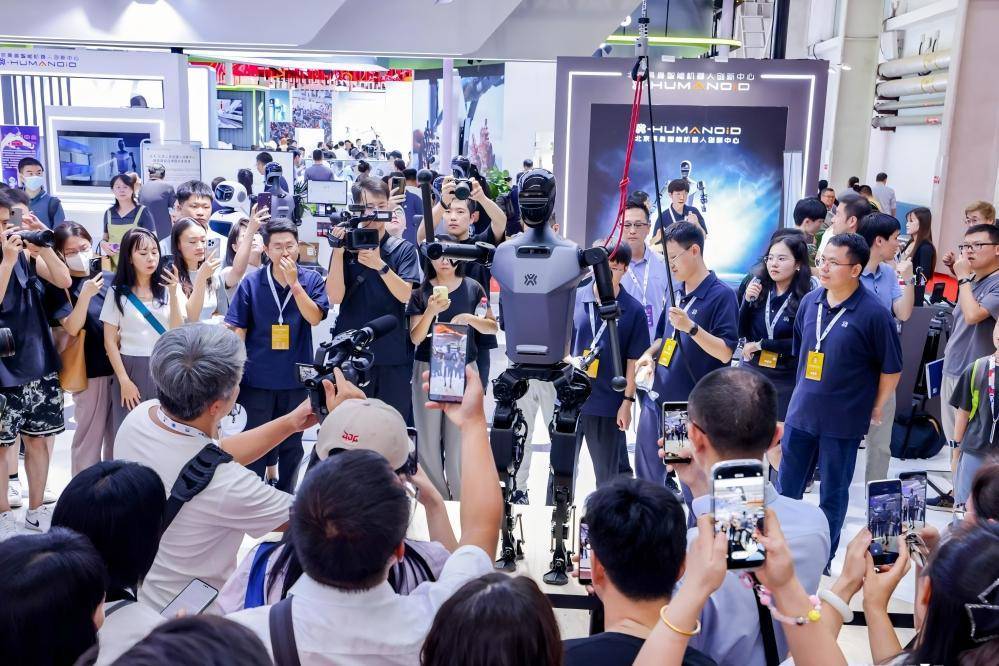 南京加速崛起，2025人形机器人展引领“机器人之城”新风尚