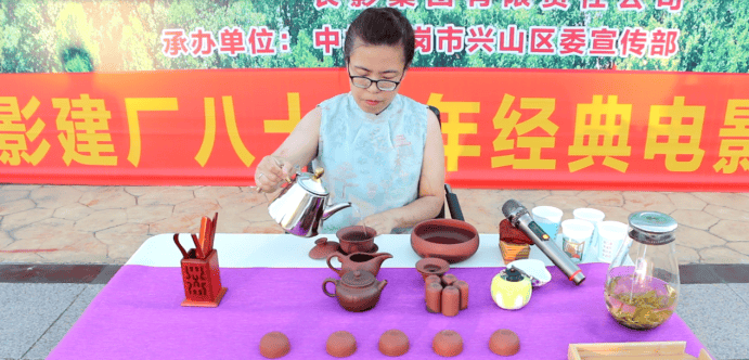 Xingshan区“青年夜校”的第一门课程