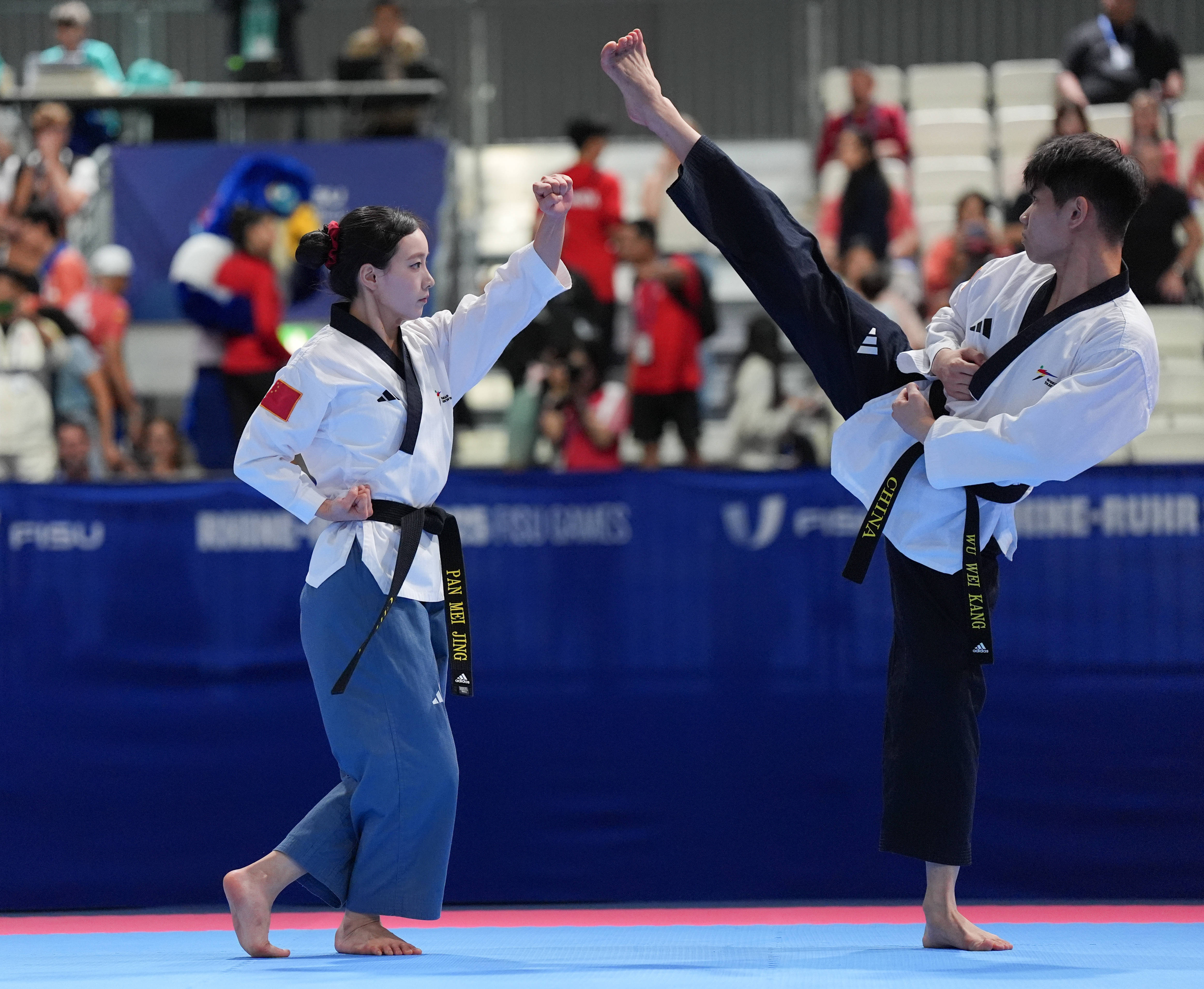 —跆拳道:混合双人品势决赛赛况