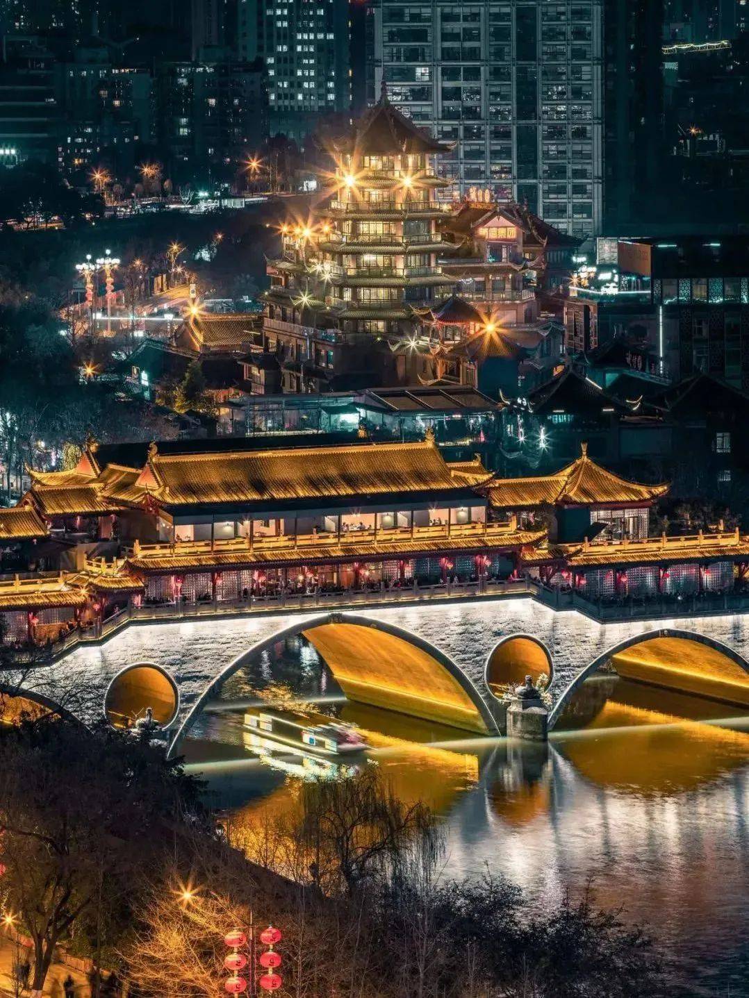 夏日玩法上新成都夜景要这样看才巴适