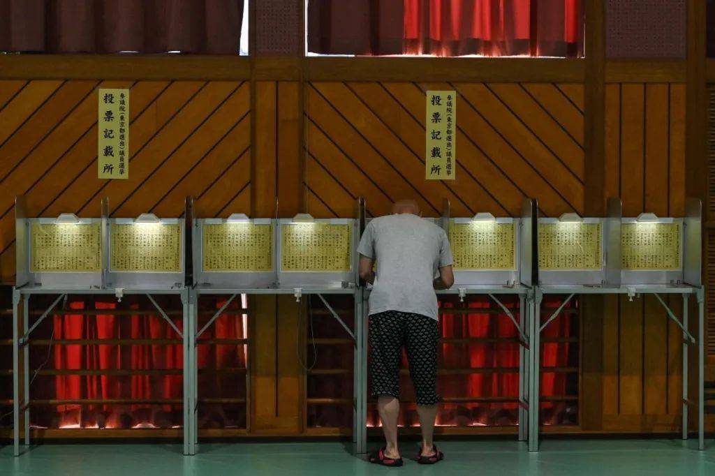 “遭遇历史性惨败”，日本首相表态