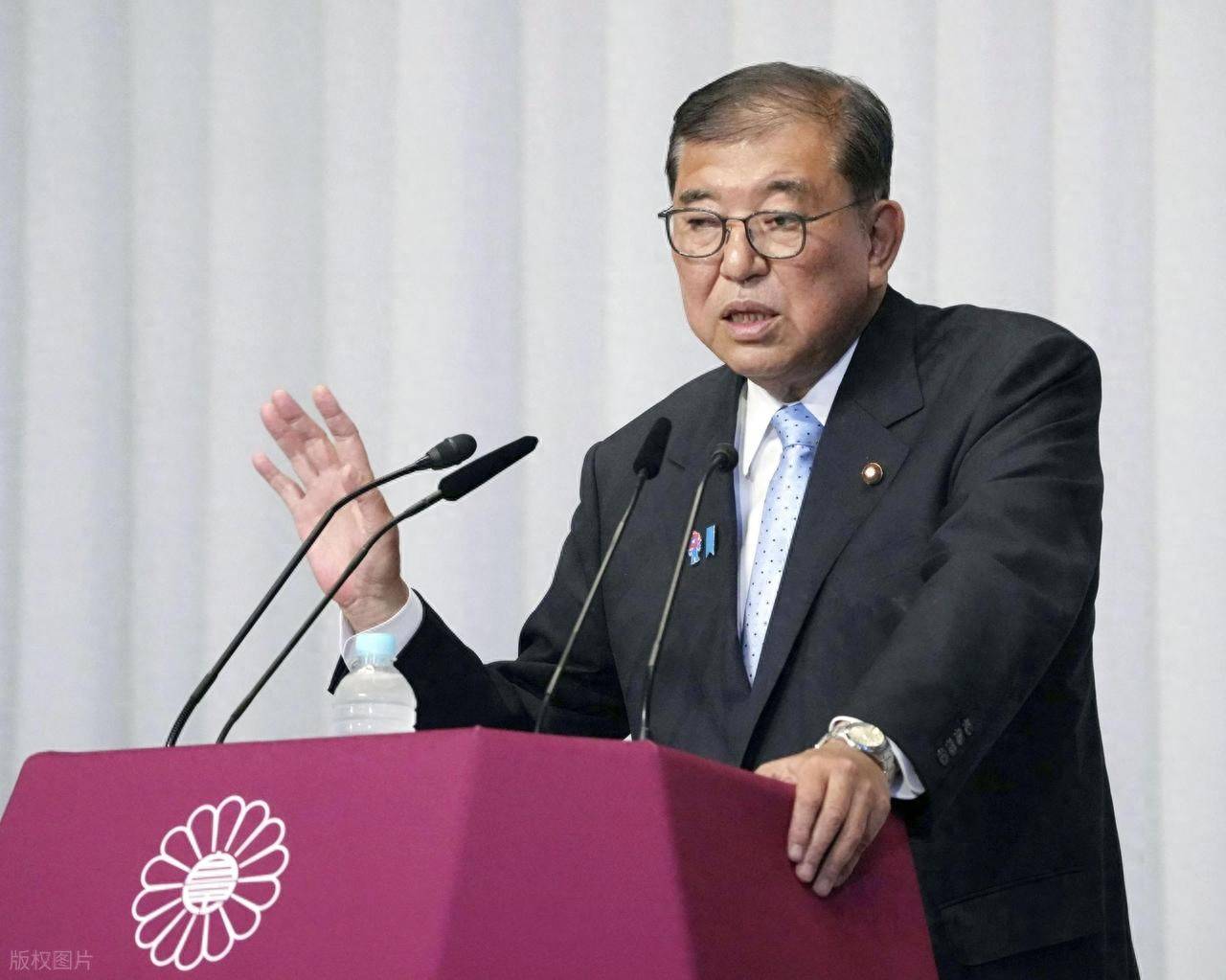 15%！日美达成关税协议，日元下挫，首相或离职，特朗普胜利了吗_搜狐网