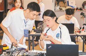 【深圳特区报】百万职工大竞技_竞赛_赛项_技能
