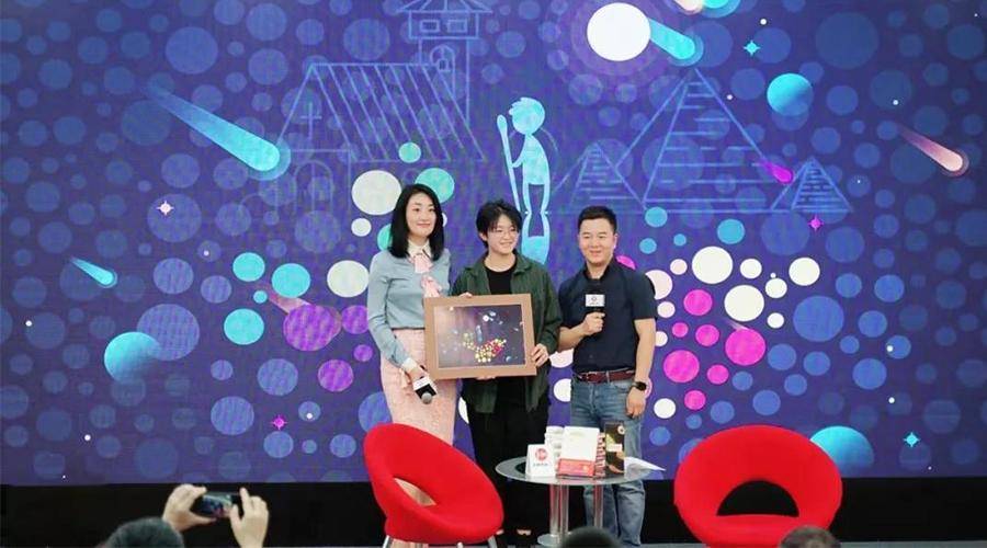 宗馥莉夺宝：以父之名