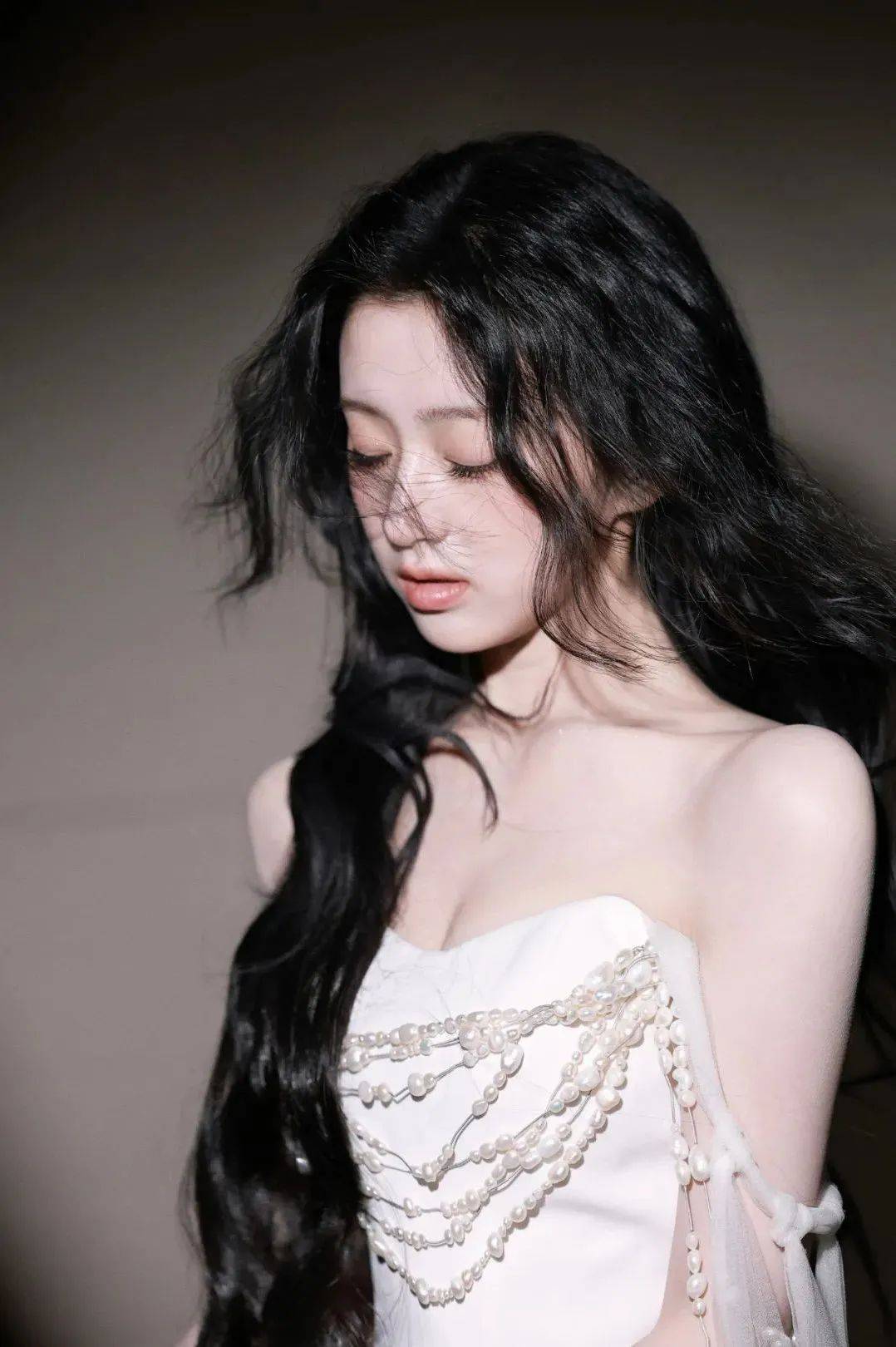 00小花，怎么不算人均母胎美人呢？