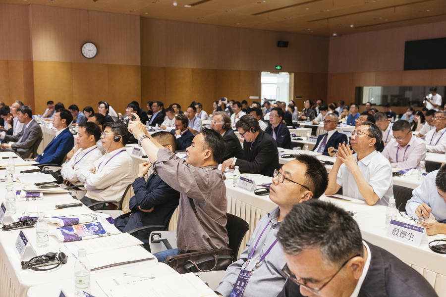 社会科学赋能人工智能向善！2025世界人工智能大会社会科学论坛举行