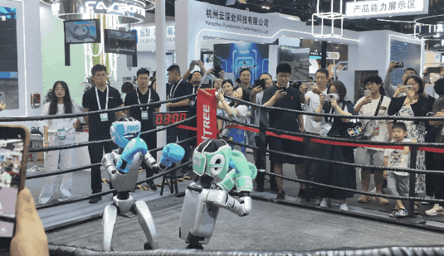 2000一张票的世界人工智能大会，最好看的竟然是机器人？