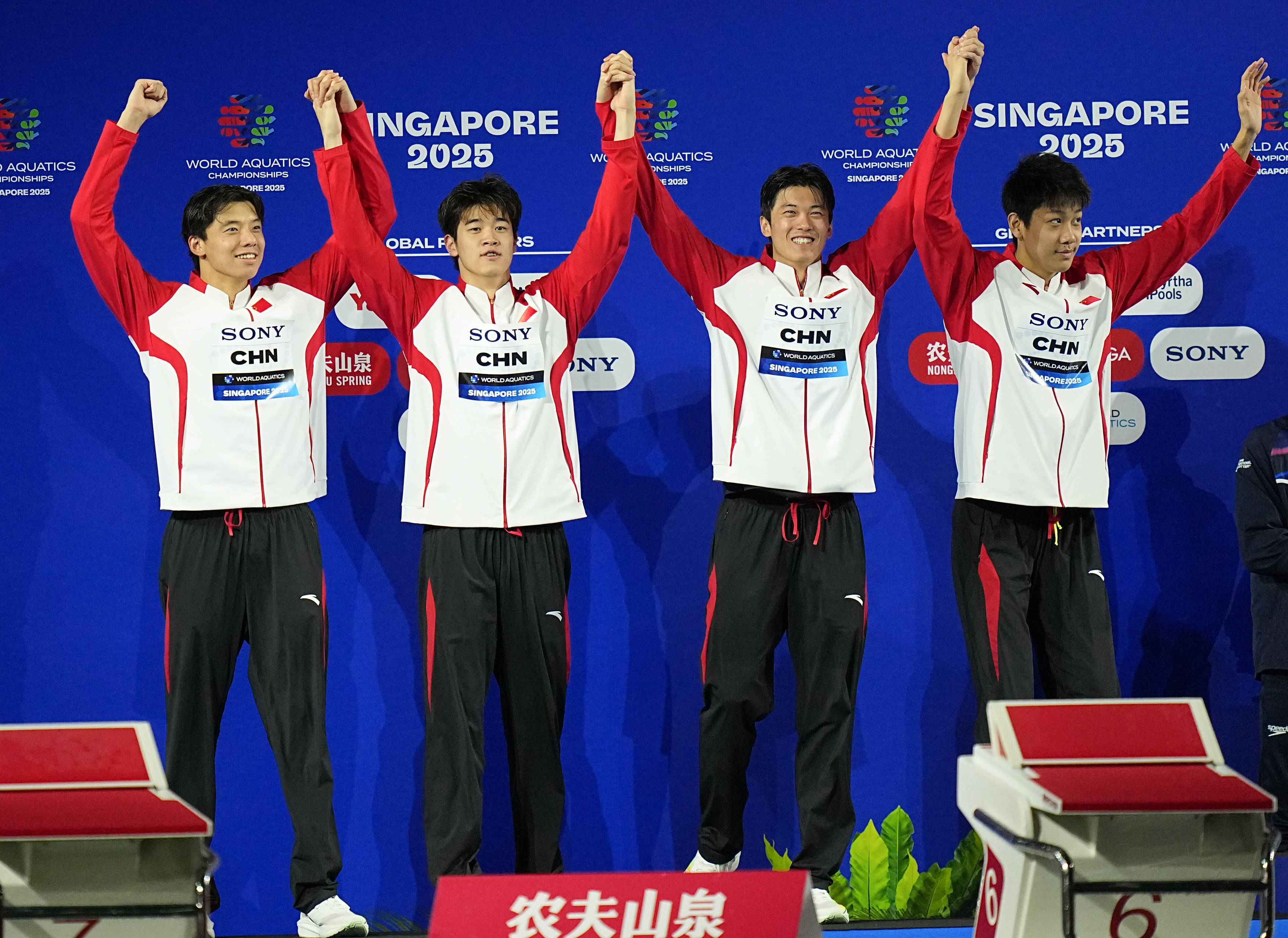 游泳世锦赛丨男子4X200米自由泳接力决赛赛况