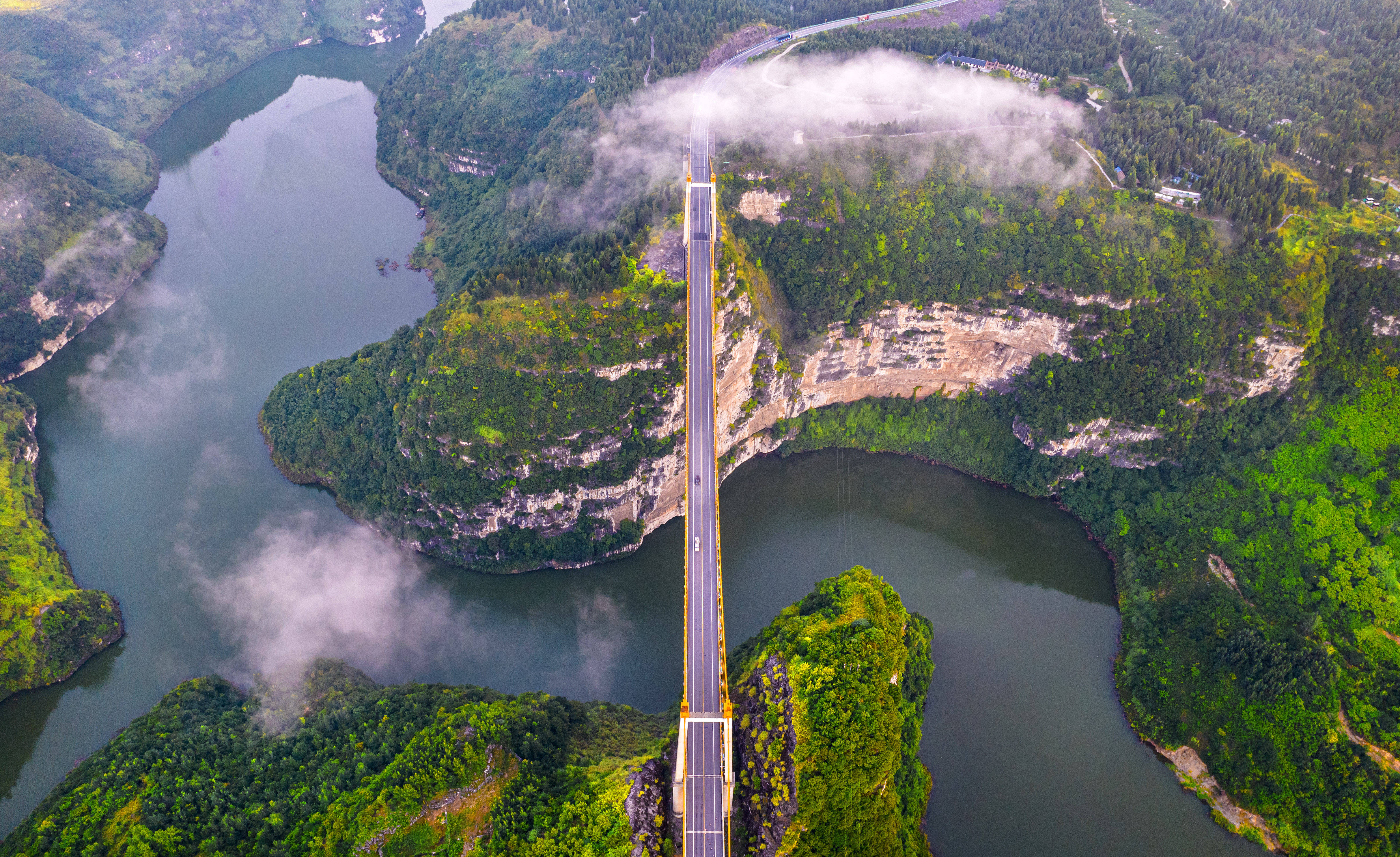 天眼影像|毕节:西溪河大桥壮美如画