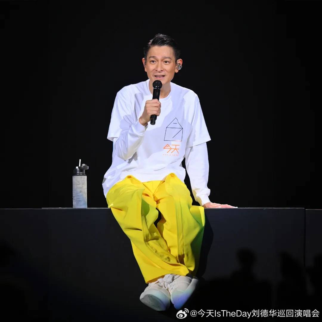 王晶谈刘德华长红数十年秘诀，透露其一家吃素：吃饭都吃一大把维他命，自律到不可思议