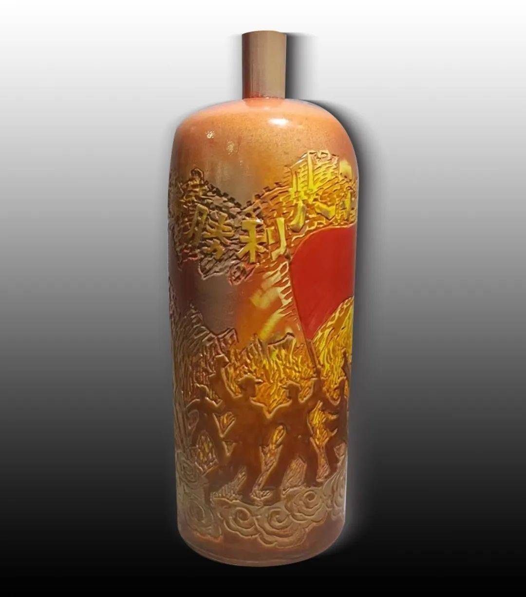 纪念中国人民抗日战争暨世界反法西斯战争胜利80周年主题陶瓷展在景德镇美术馆开幕