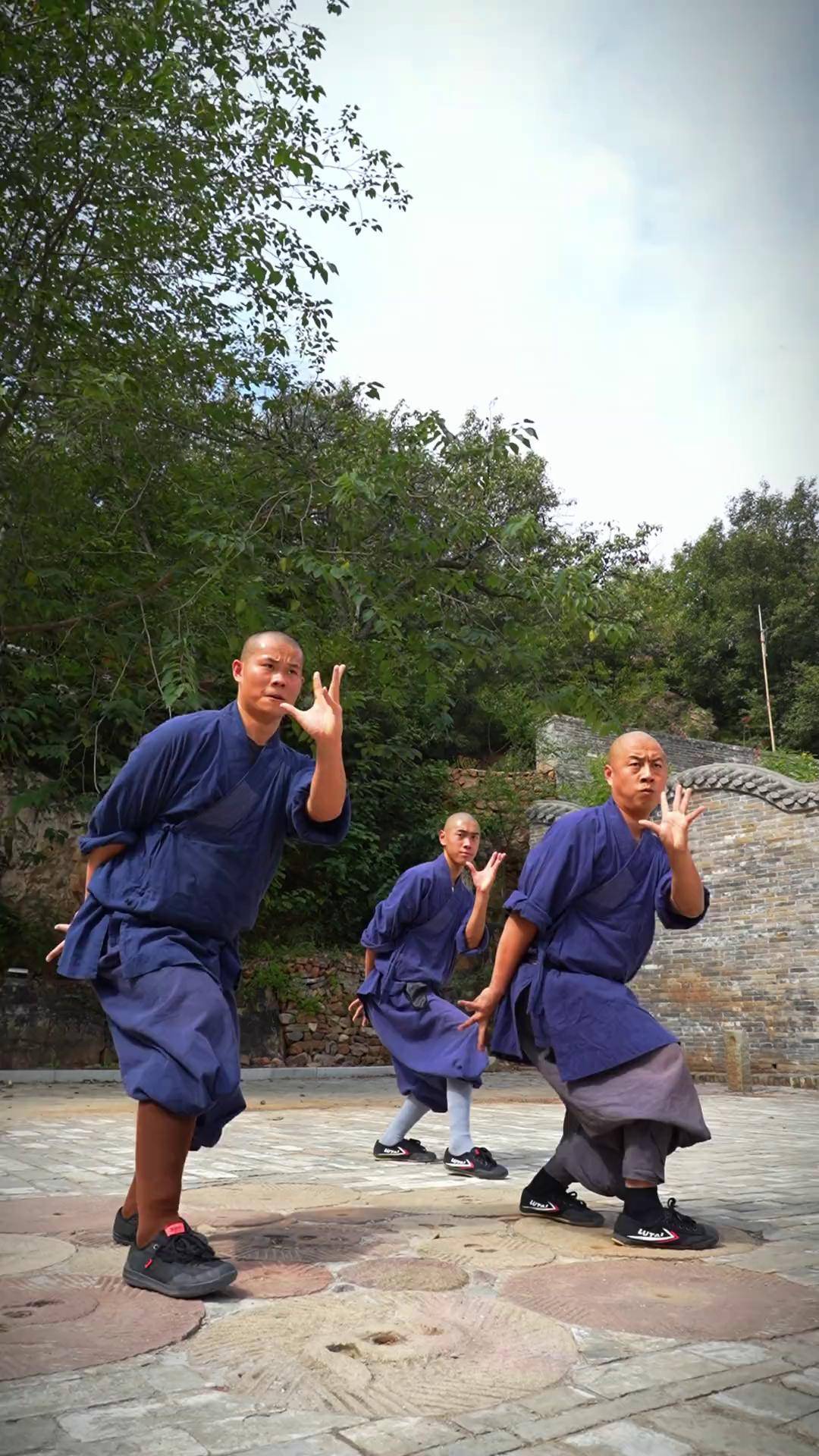 你要做的就是一定比坏人还要坏,然后才是比好人还要好少林寺释延淀 一