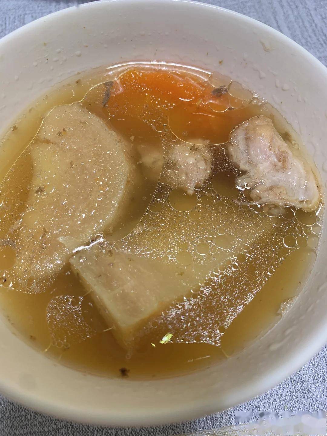 常喝这碗葛根汤缓解颈肩酸痛头晕手麻也好了