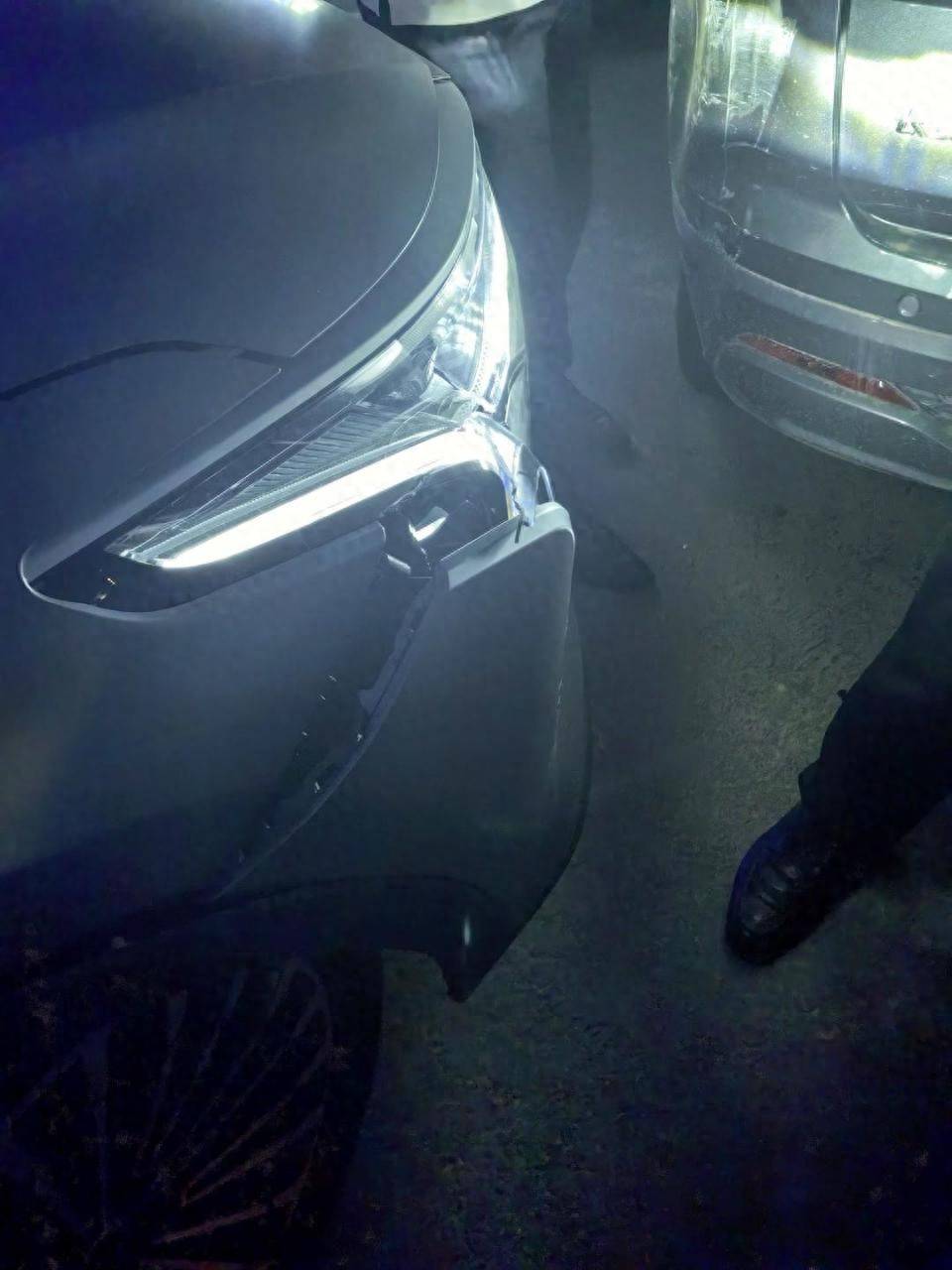 交警出具的《交通事故责任认定书》显示,这起财产损失事故中,"丁女士