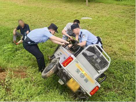 北京顺义法院一法官执行途中救助受伤老人