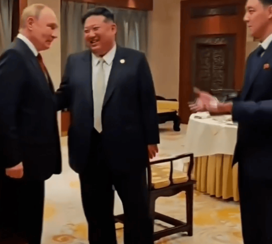 朝鲜电视台播出金正恩出席九三阅兵纪录片，诸多场景首次披露