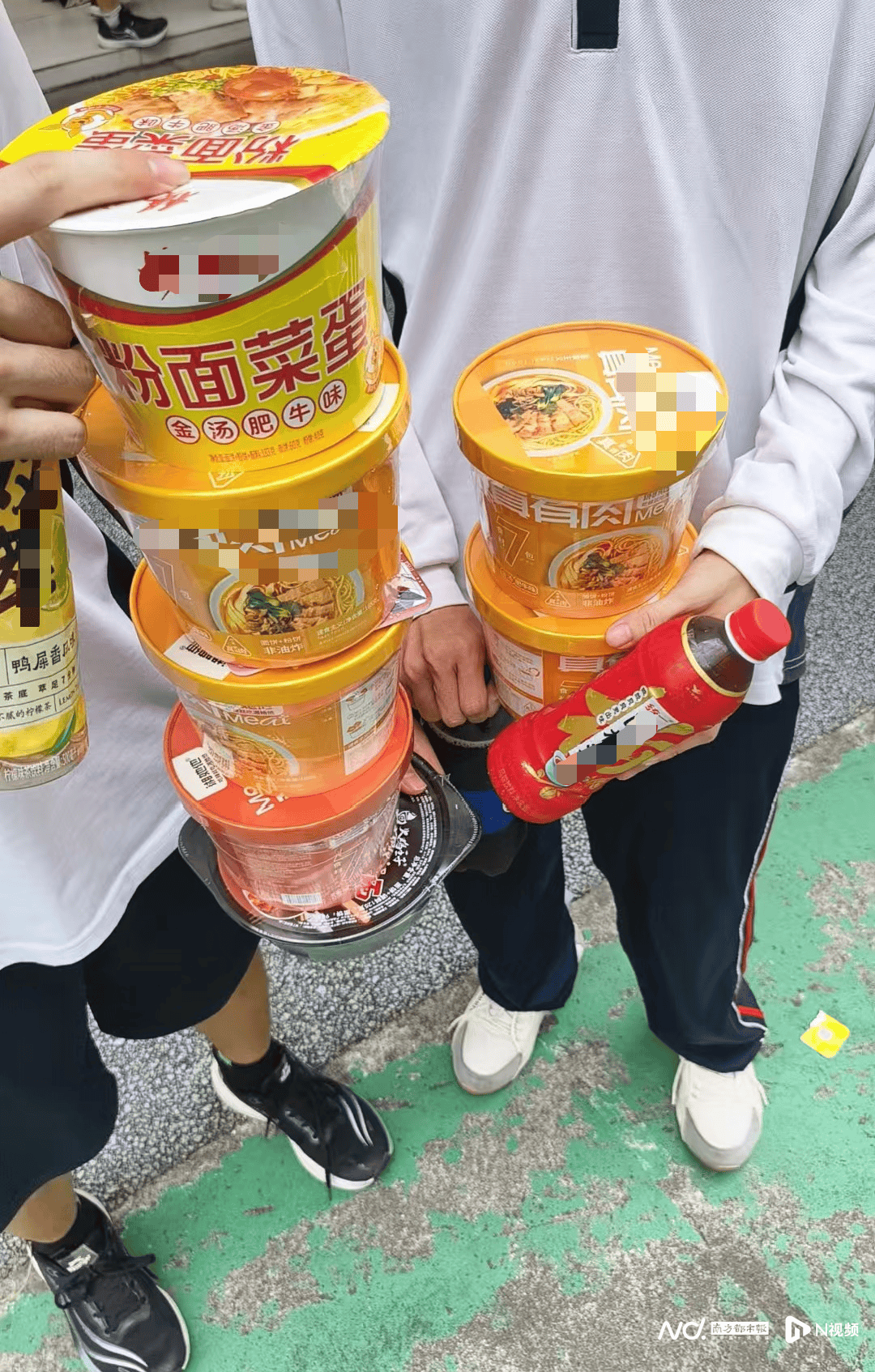 东莞理工学校回应食堂问题：家长代表验收食材，重新核定价格