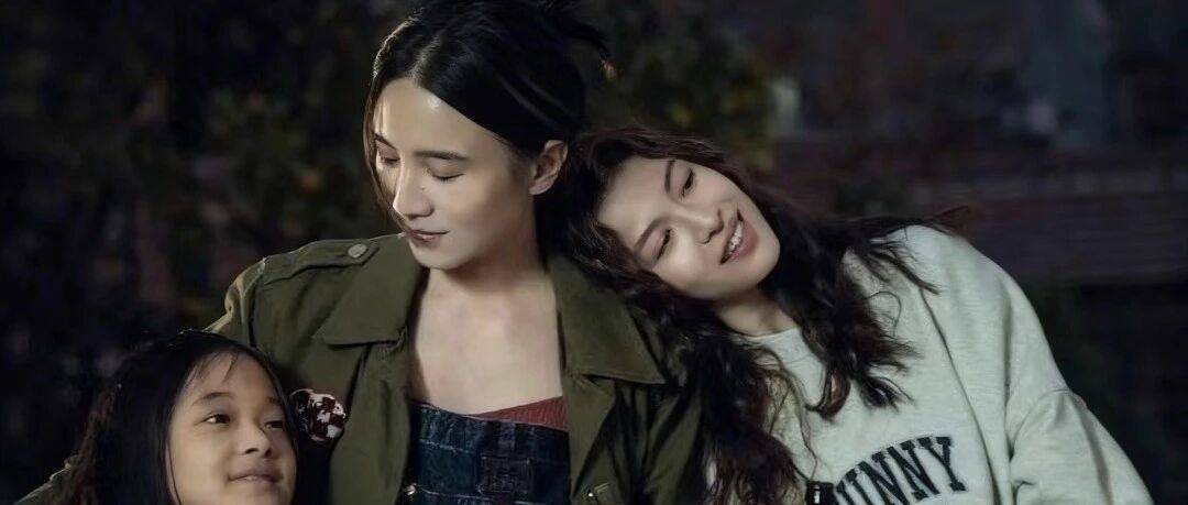 告别小妞电影之后，她们真的上桌了_女性_神女_妇女节