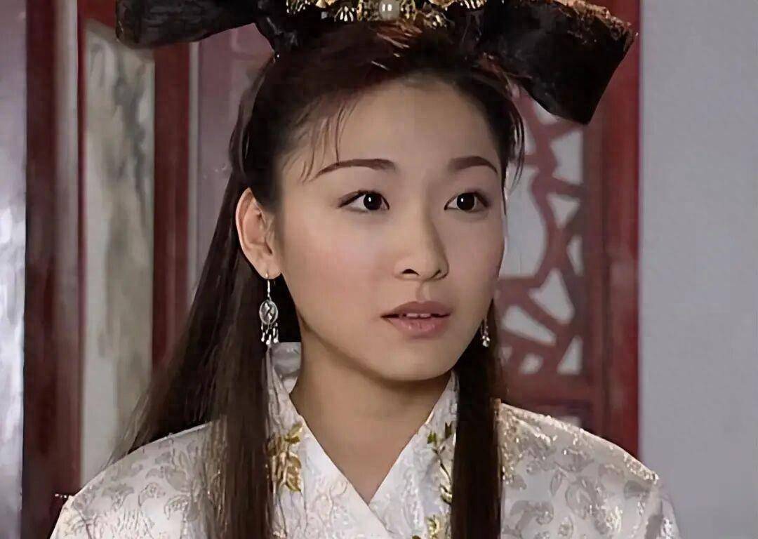 台女艺人爆绿媒高层涉性侵_江祖平_台湾_龚美富