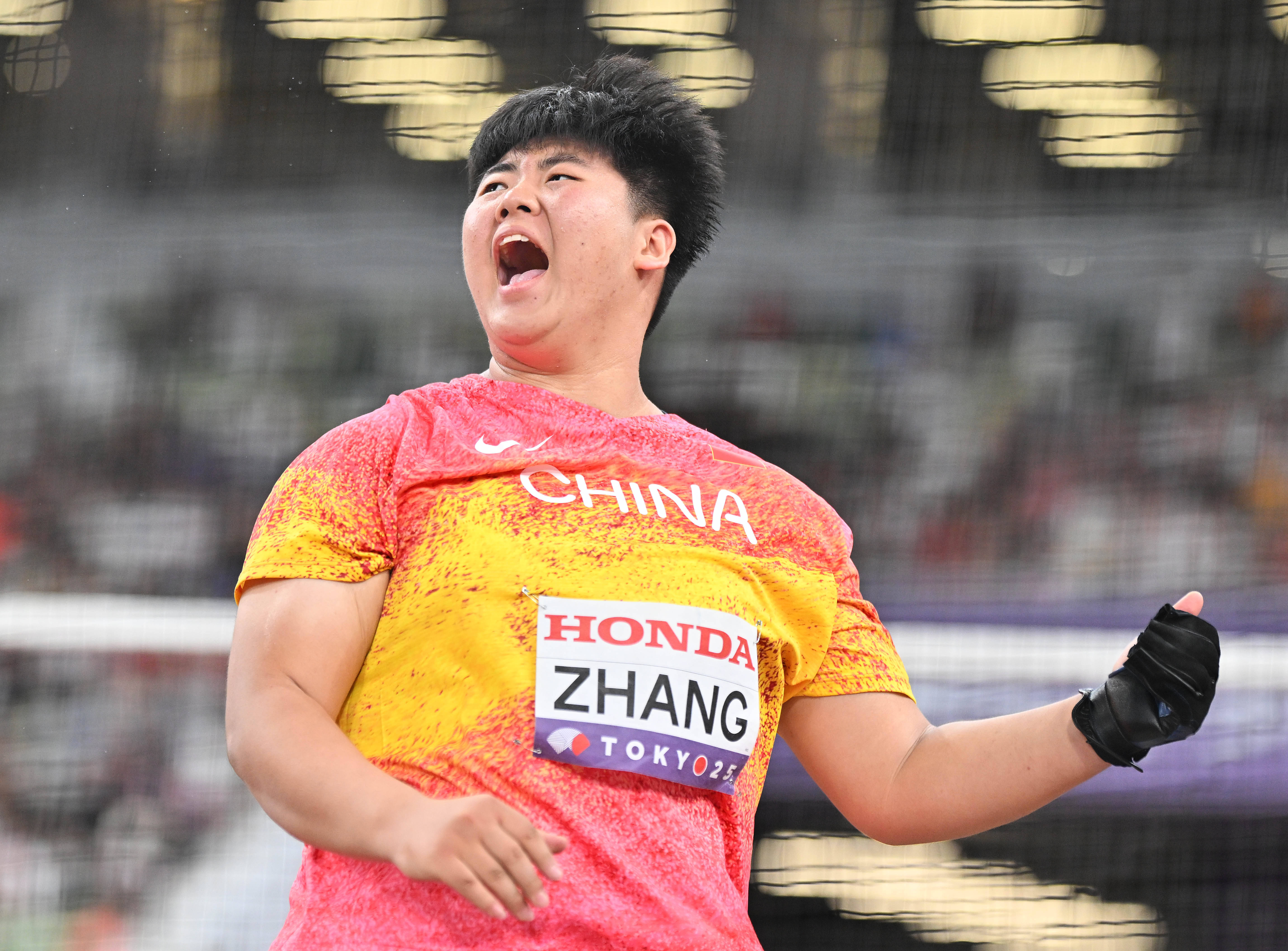 中国选手斩获女子链球一银一铜