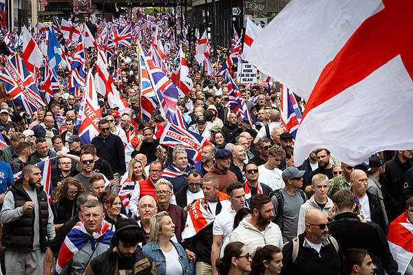 图片[2]-美媒：从英国到波兰，执政无力已成常态，欧洲正走向“失控”-华闻时空