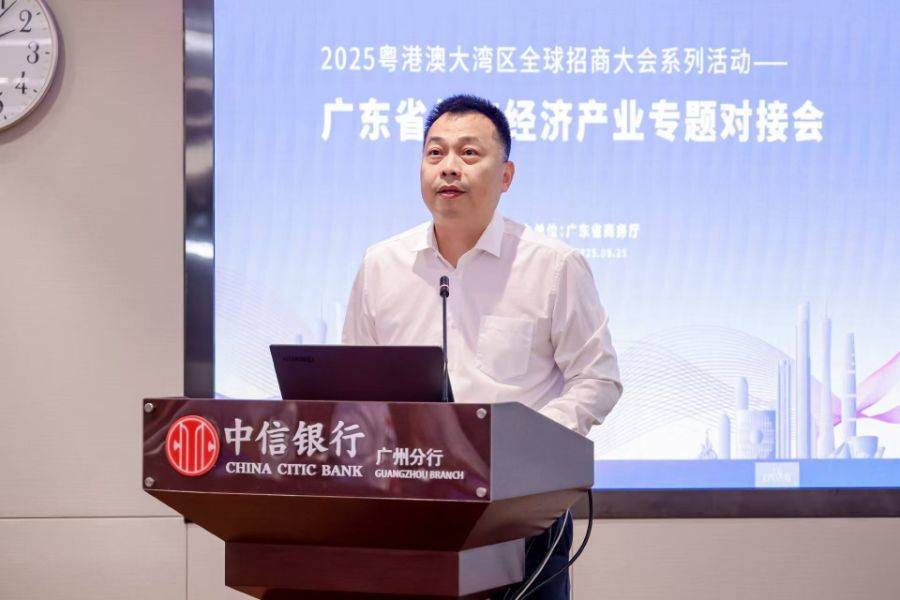 广东省商务厅副厅长朱小军指出,广东低空经济已迈入千亿规模,相关企业