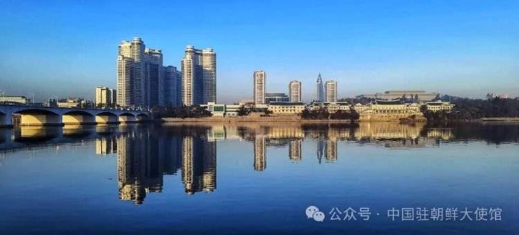 中国外交官镜头里的朝鲜：平壤建设新貌