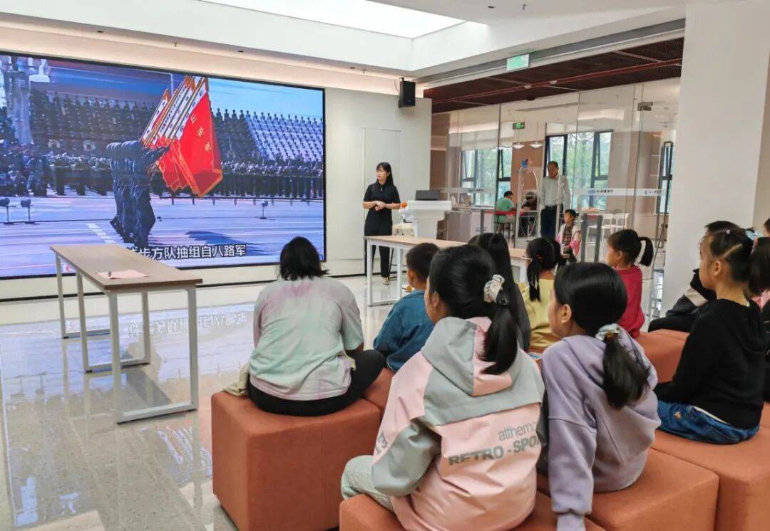 长沙图书馆金坪分馆正式开放