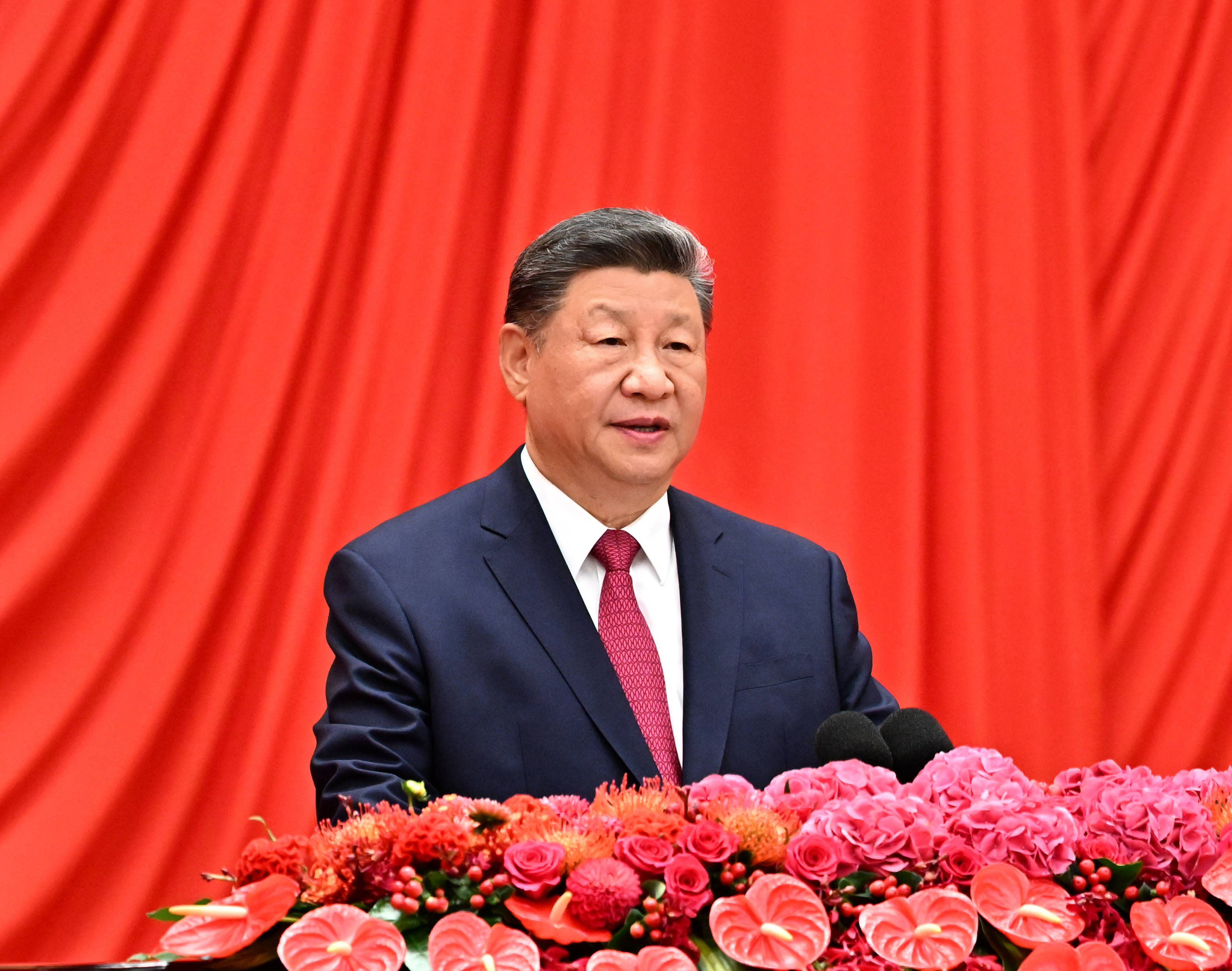习近平等党和国家领导人出席庆祝中华人民共和国成立76周年招待会