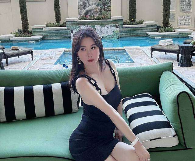 港知名女星移居美國，豪宅背山靠海，未婚生子感情狀況成謎