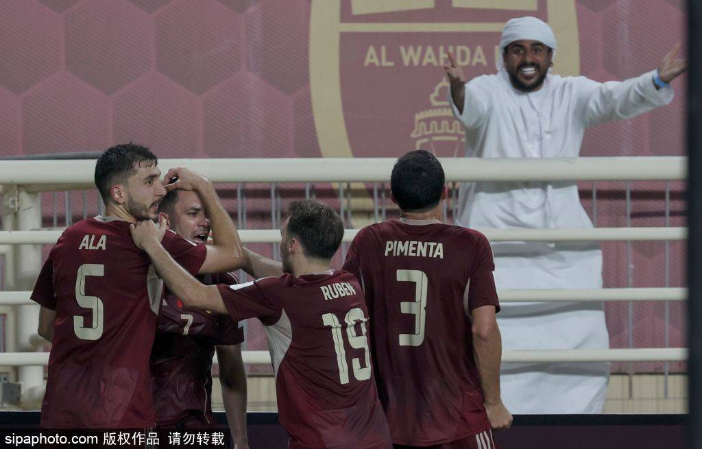 1-0!车谷“铿锵玫瑰”赢得首届国际足联女足冠军杯“开门红”