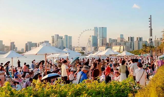 这个假期，深圳文旅赢麻了！刷屏央视“霸榜”热搜，8天心动不重样
