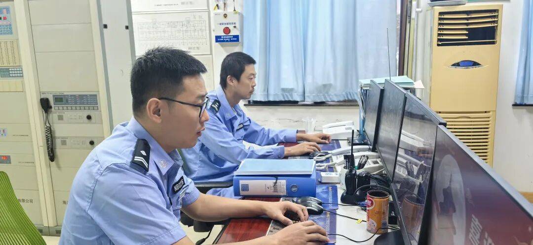 【节日我在岗】平凡因坚守而不凡 奉献因热爱而闪光——致敬每一位“双节”仍坚守在岗位上的中医人
