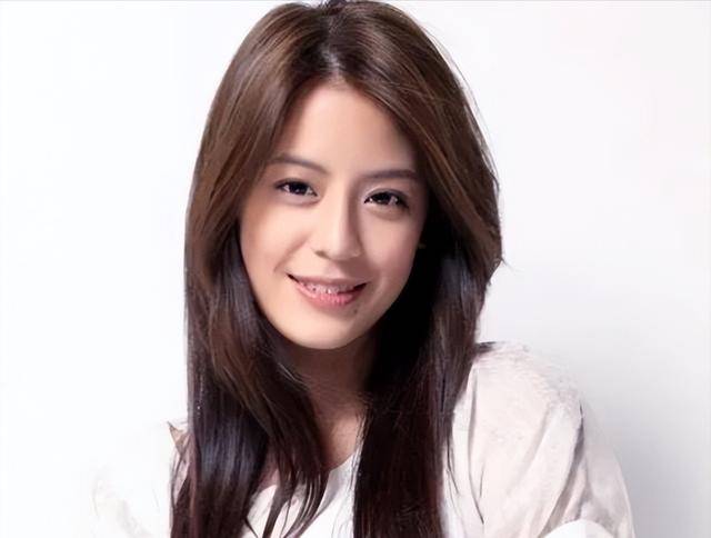 两人秘恋3年后嫁老外生俩娃, 江语晨如今却官宣离婚