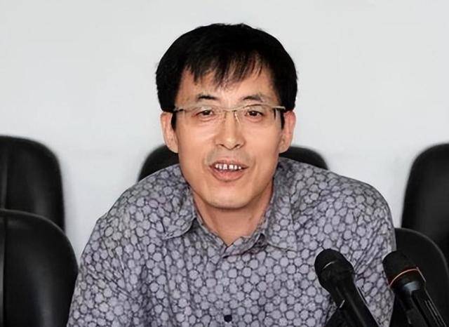 花7000万嫁女,背320亿负债,55岁去世,山西首富邢利斌图啥?