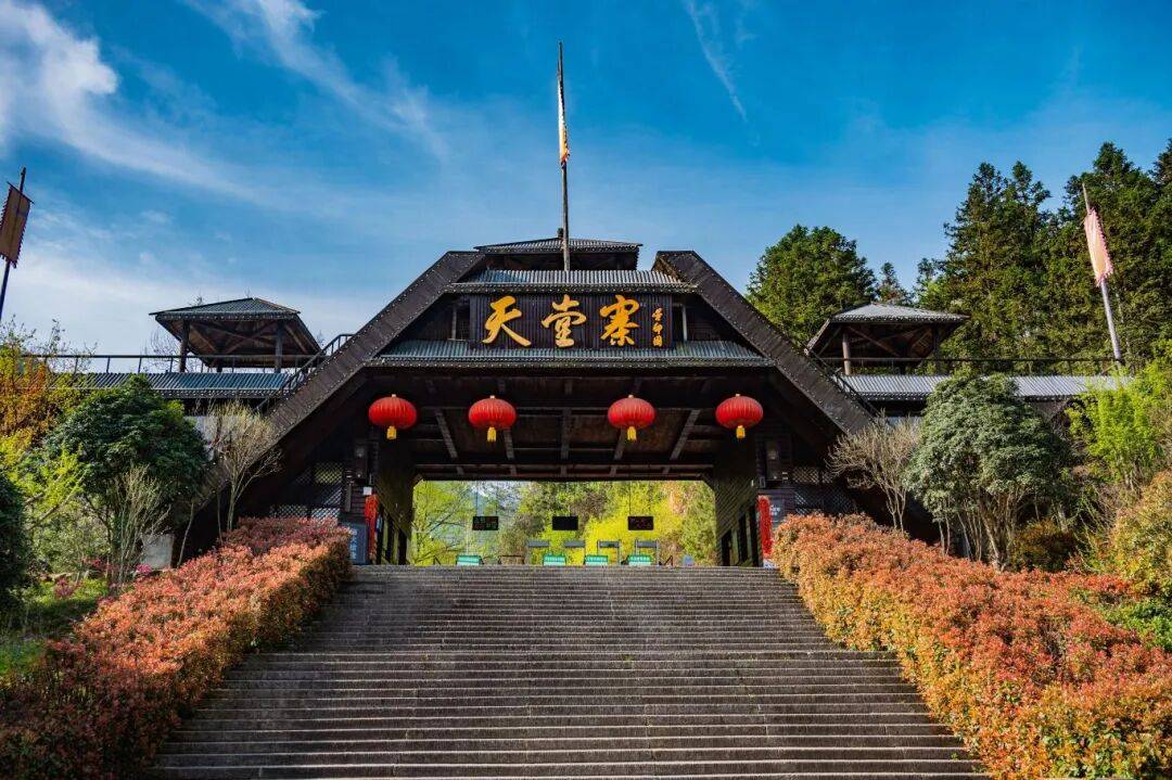 这个秋天相约金寨，四日游攻略请收好｜皖美秋日