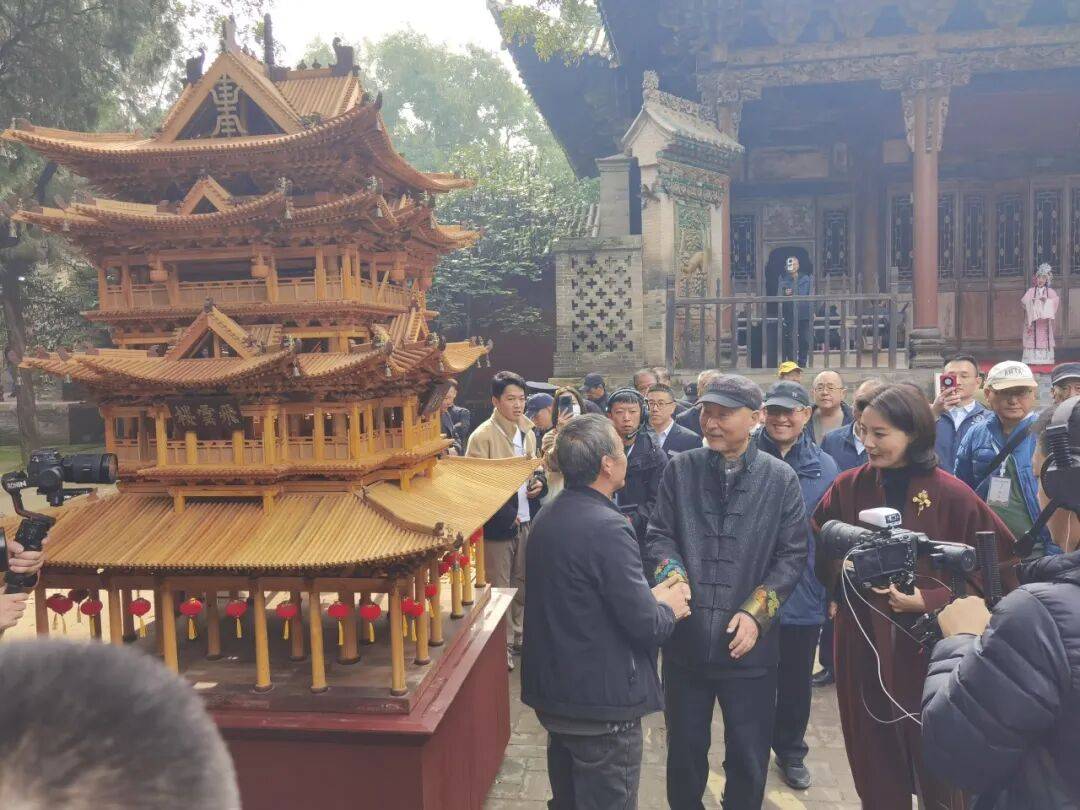细节拉满!步步赞叹!刘芳菲陈佩斯深度解读解州关帝庙!多图! 细节拉满!步步赞叹!刘芳菲陈佩斯深度解读解州关帝庙!多图!