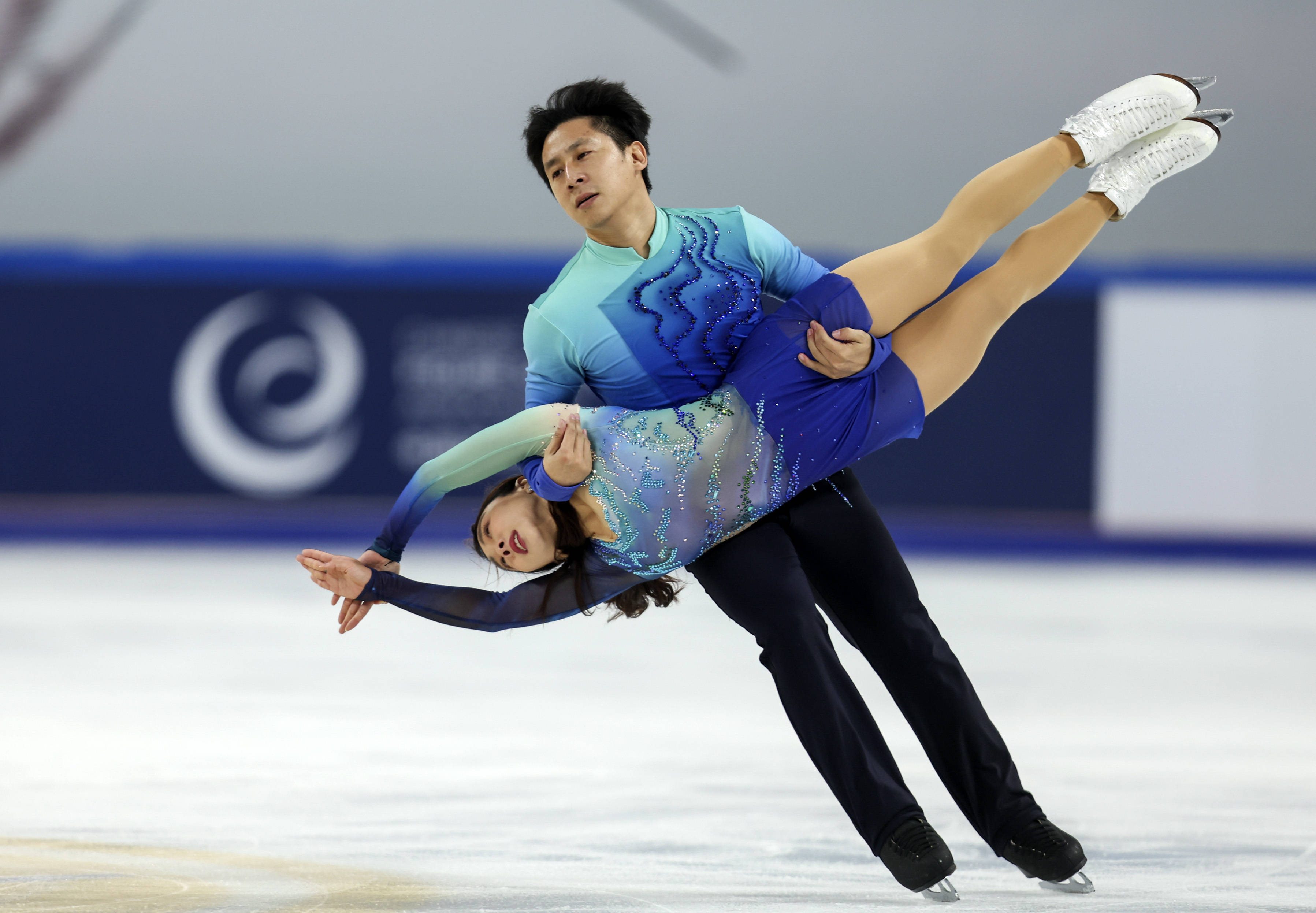 花样滑冰中国杯:隋文静/韩聪获双人滑季军