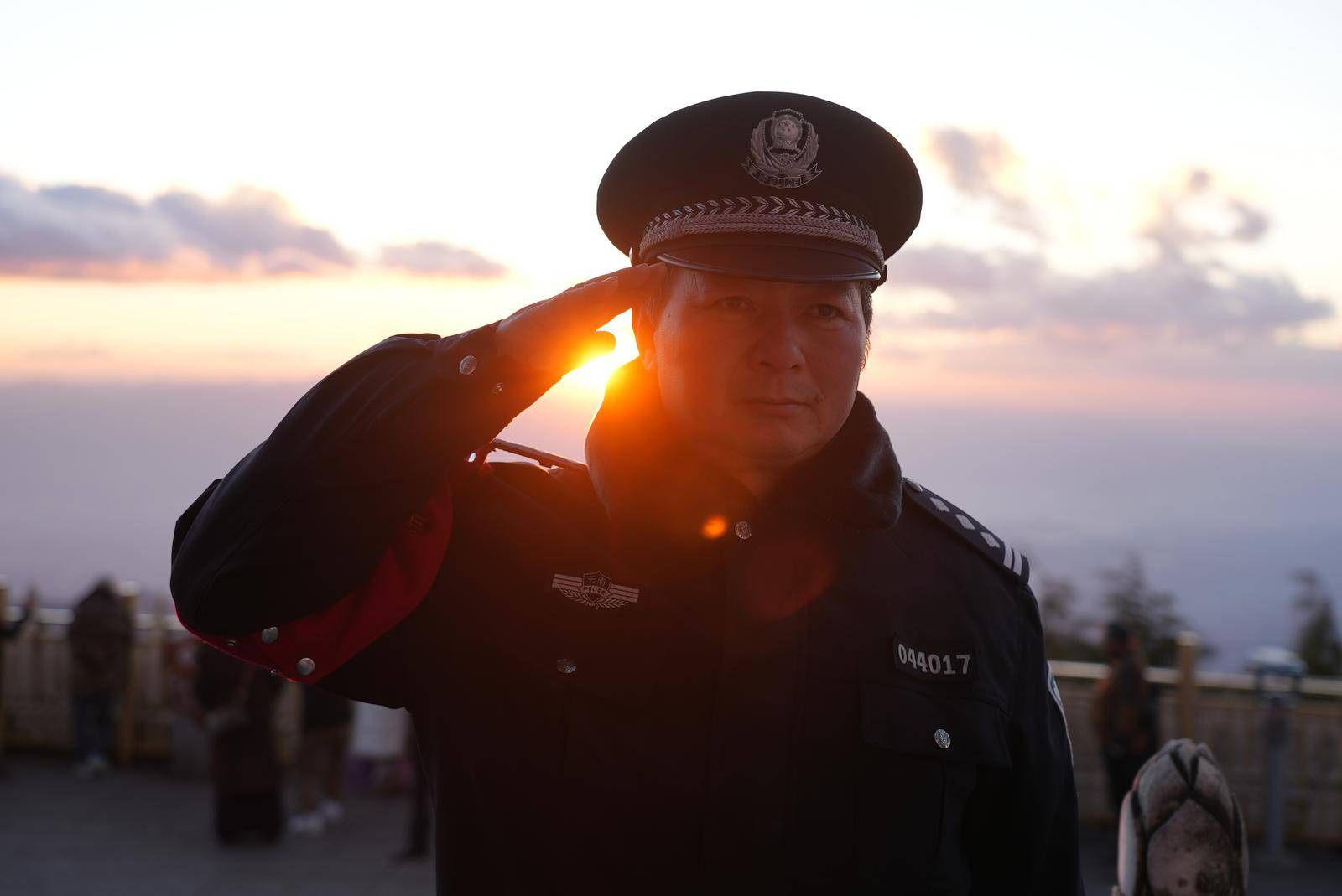 民警黄建文:从军营到警营,扎根基层永葆本色护民安