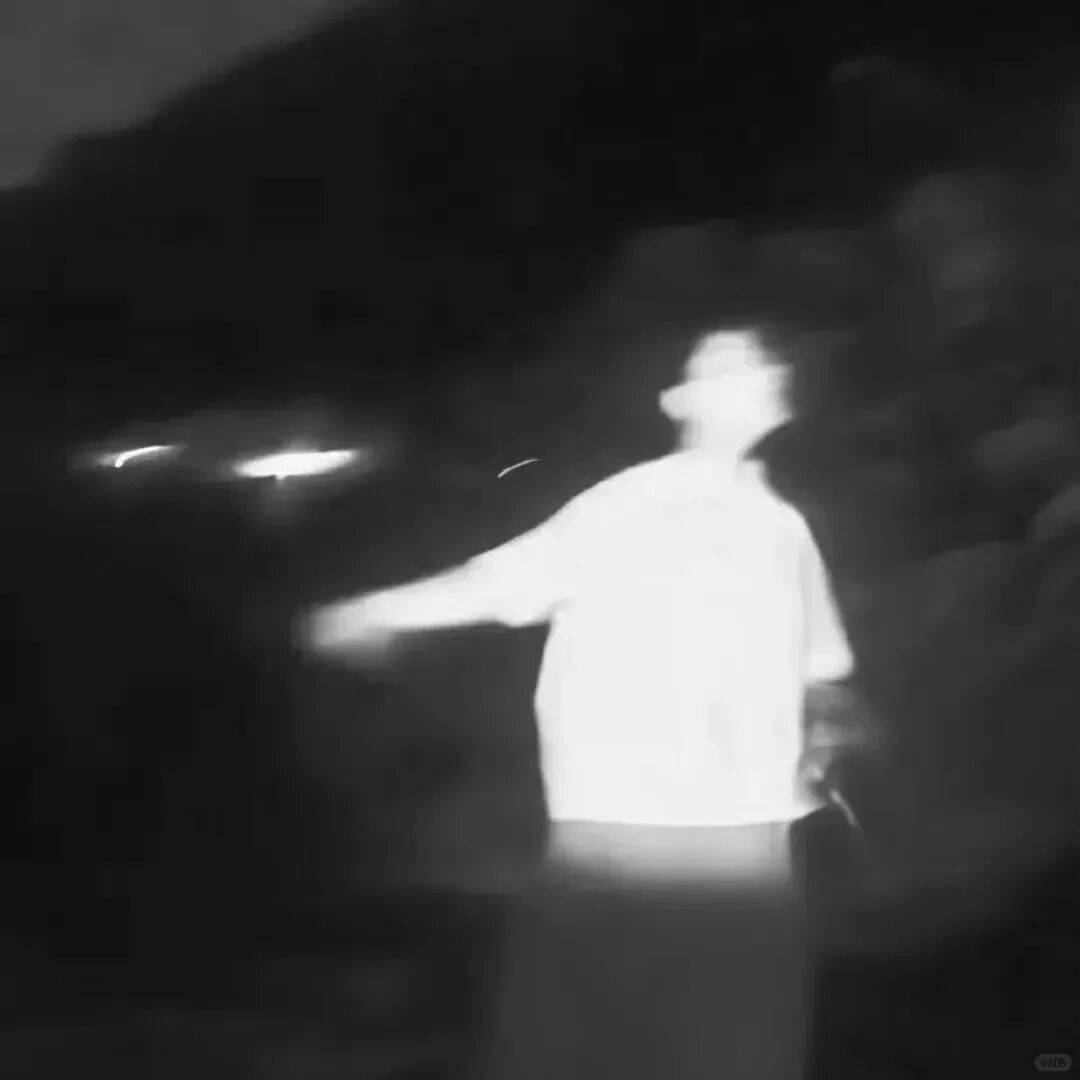 we chat头像/ 黑色系头像,感觉至上