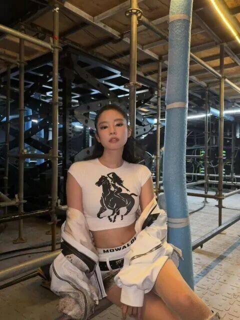 顶级女团爱豆被曝“胖了一圈”?韩网友吵翻天了 插图 顶级女团爱豆被曝“胖了一圈”?韩网友吵翻天了 插图