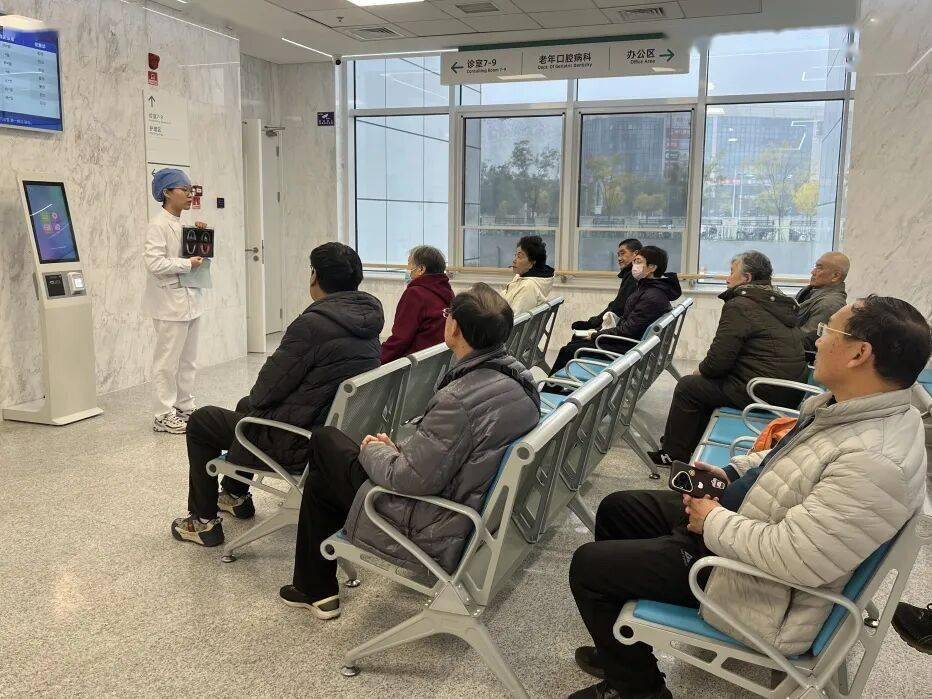 博爱医院预约挂号陪诊一体老人体检全程引导，安稳完成检查的简单介绍