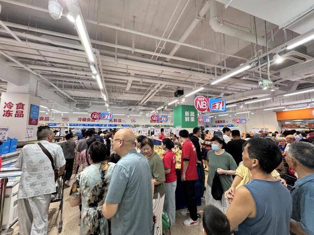 阿里美团京东,从外卖缠斗至社区超市