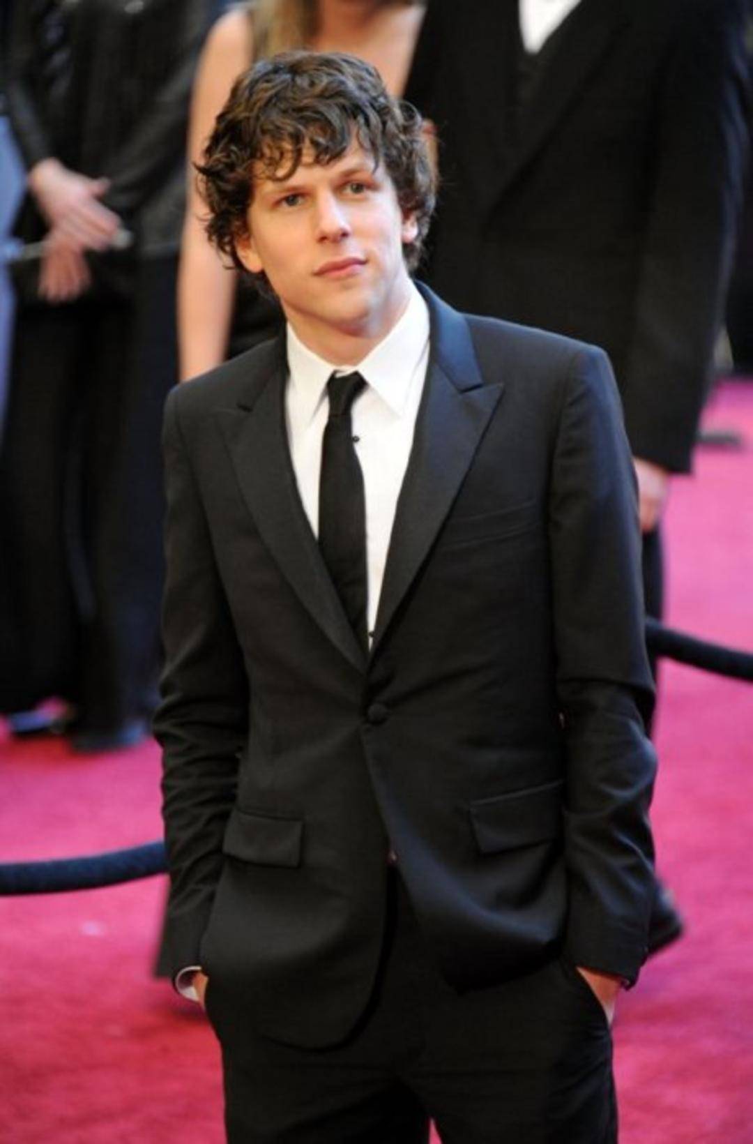 男星"卷西"自曝"不知为何迷上了献血"并决定捐肾