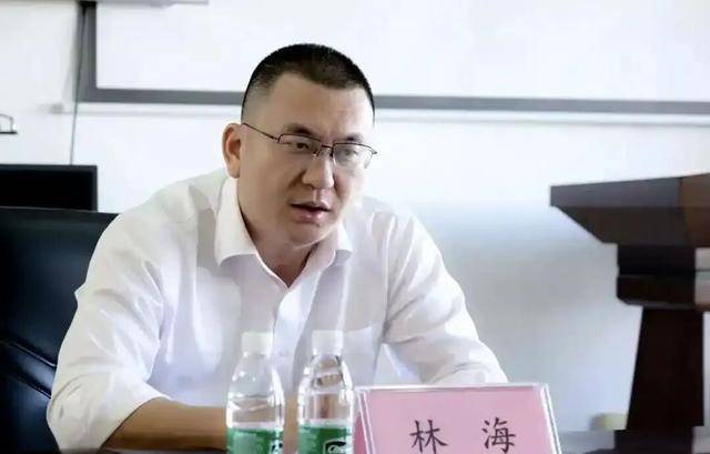 海南通报：冯强在工作时间沉迷打高尔夫球，酒后驾驶机动车