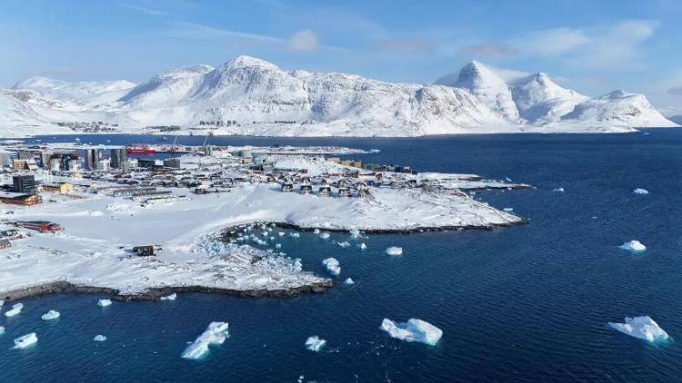 世界最大岛,正在缓缓飘走 ……