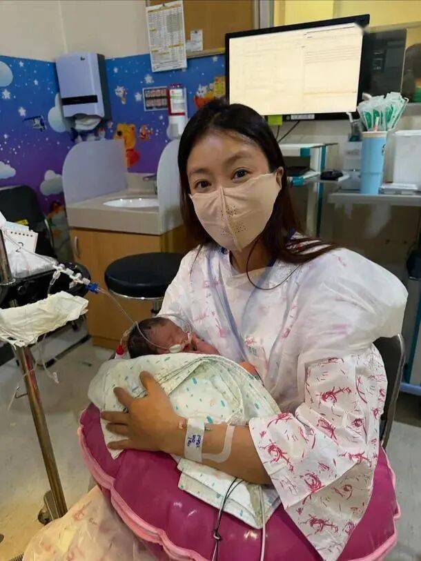 韩国知名女星离婚8个月后,官宣二胎女儿降生 插图1 韩国知名女星离婚8个月后,官宣二胎女儿降生 插图1