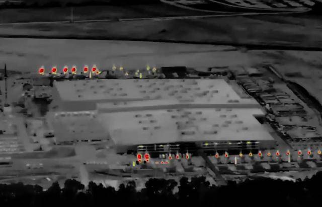 全球电力设备巨头上调财年订单指引 整合业务回应AI炒作期待