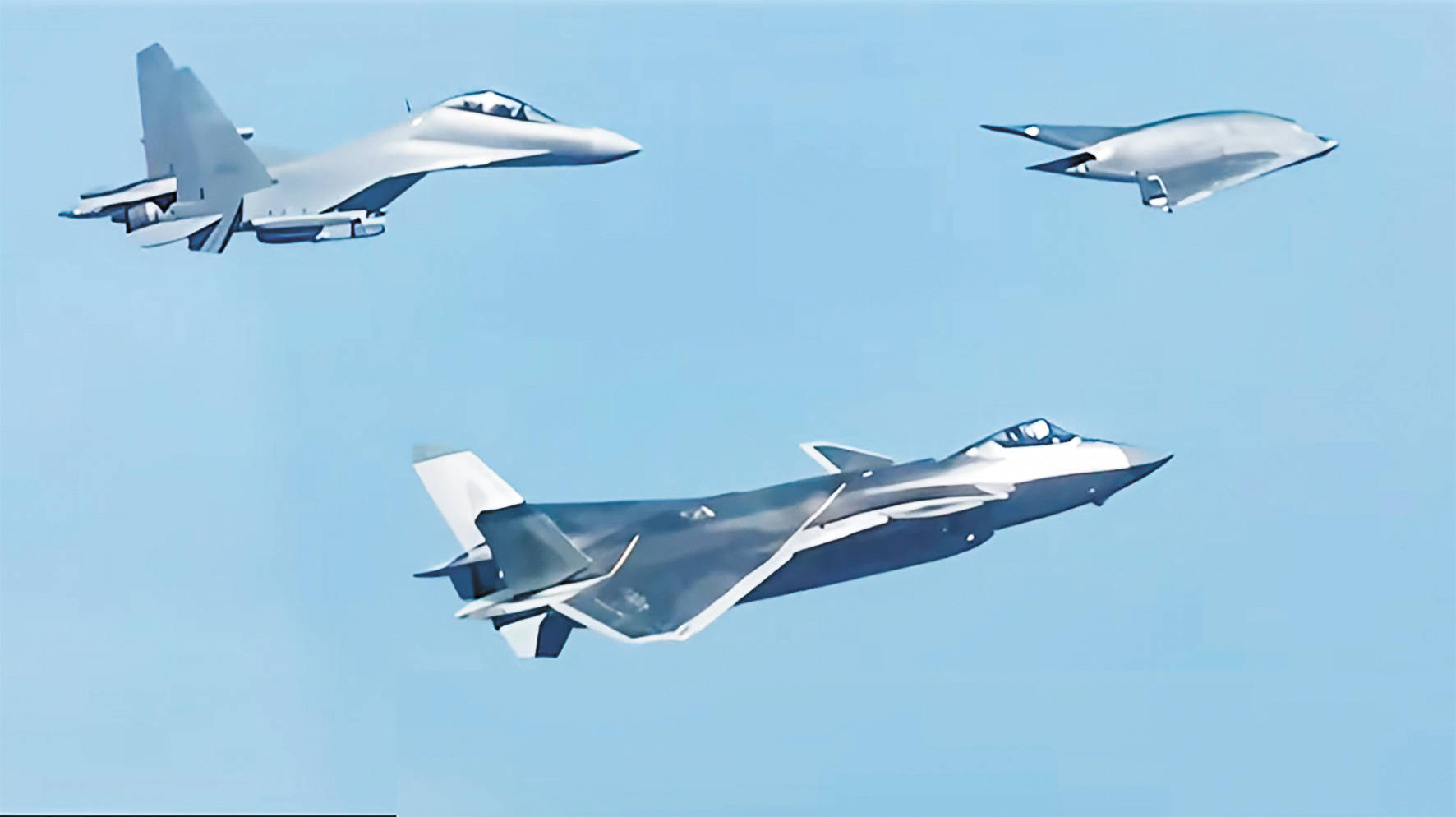 微电影《梦远》中展示三个重要场景,中国空军首次发布“有人+无人”协同画面