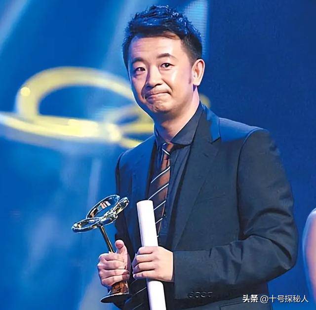 嫁给落魄时的黄海波,任劳任怨养夫多年,曲栅栅现终于苦尽甘来